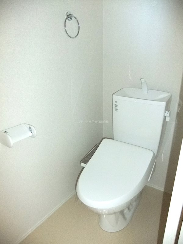 フルールポミエ　Bのトイレ|洗浄機能付き暖房便座