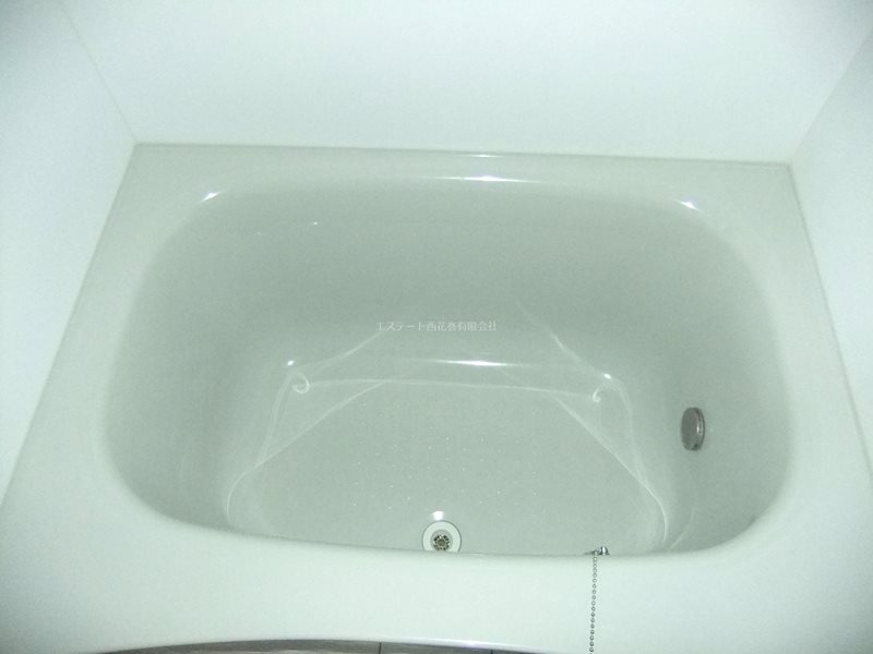 フルールポミエ　Bの浴室