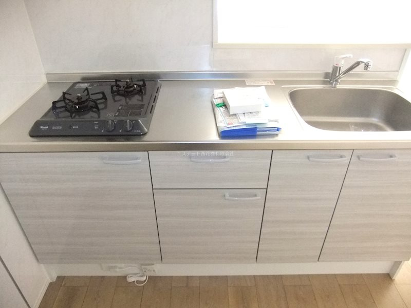 フルールポミエ　Bのキッチン