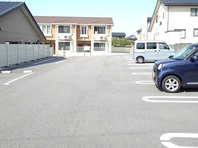 【駐車場】 | メゾン・アイリス