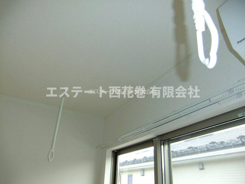 フルールポミエ　Ａ|室内物干し