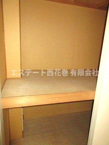 ブルージュの収納|押入