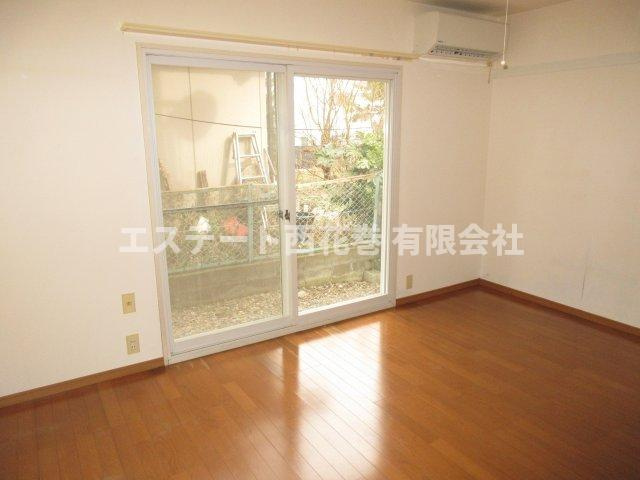 ブルージュの居間・リビング