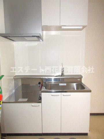 ブルージュのキッチン|新品シンクです。