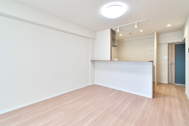 【居間・リビング】 | ロワールマンションアール・板付壱番館☆仲介手数料無料☆