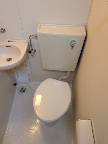 【トイレ】 | ベイステート安間 | キレイな個室空間です