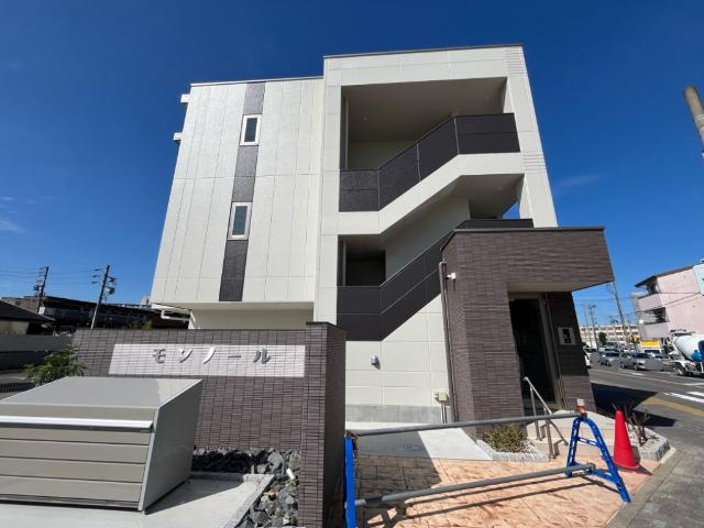 モンノールの外観|建築現場