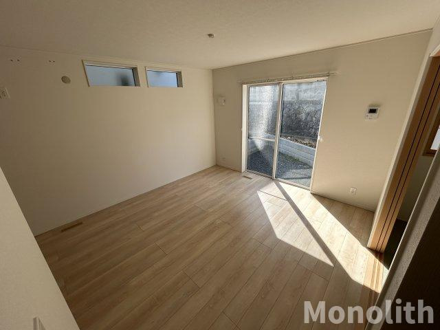 クレイドルガーデン和泉市三林町第4の居間・リビング