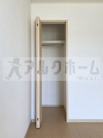 ディオーネ・ジエータ・ウエストの収納