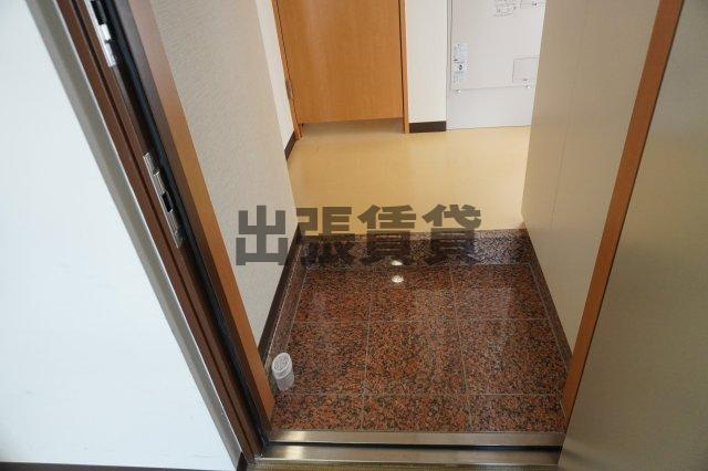 仲介手数料0！！アーバンフラッツ伏見の玄関