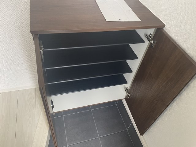 中川区　戸建　/プレジール八神の収納