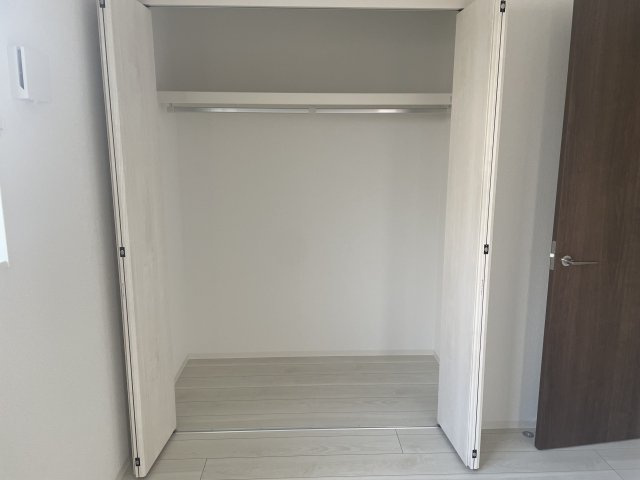 中川区　戸建　/プレジール八神の収納