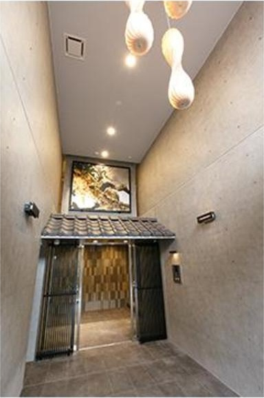 ＨＩＧＡＳＨＩＫＯＭＡＴＳＵＧＡＷＡ ＰＡＲＫ ＲＥＳＩＤＥＮＣＥのロビー