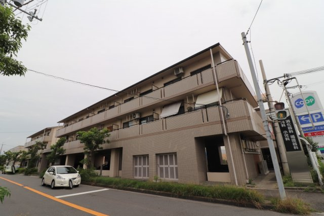 アドバンの外観