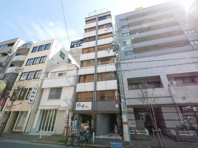 大阪市中央区島之内２丁目の賃貸マンション