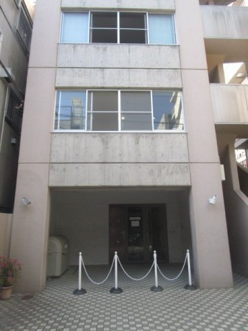 墨田区亀沢３丁目の店舗事務所