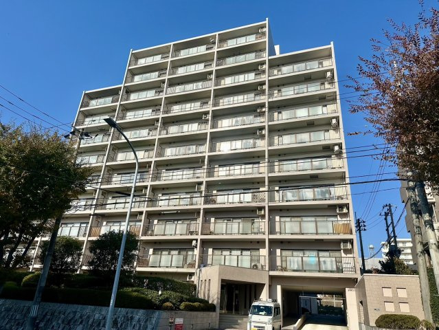 ハウステージ多賀城の外観