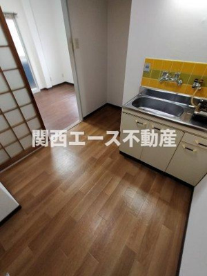  | シャルマン南野