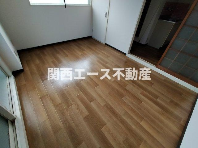  | シャルマン南野