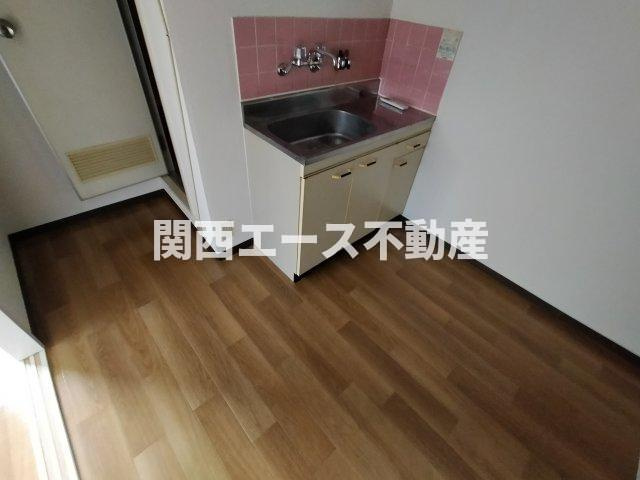  | シャルマン南野