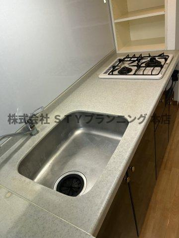 仲介手数料０円！フォルクランド那古野のキッチン