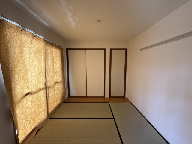 メゾン　ド　ブラウニーCの和室