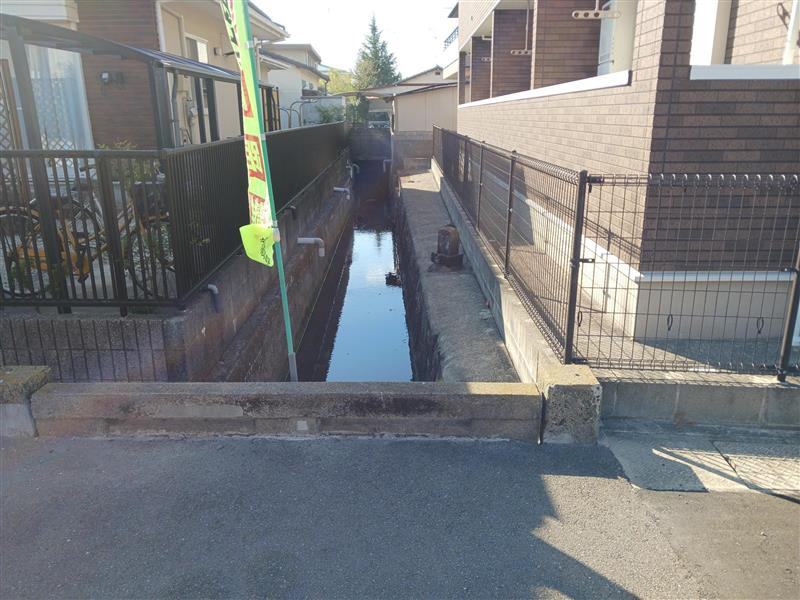 南側水路