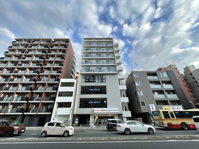 横浜市中区曙町４丁目の店舗事務所