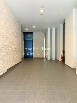 【ロビー】 | ベルパーク靭本町 | ホワイトを基調とした洗練されたロビー♪