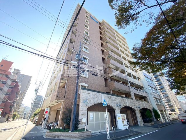 プレサンス久屋大通公園サウスの外観