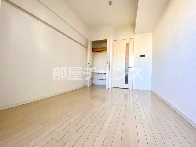 プレサンス久屋大通公園サウスの寝室