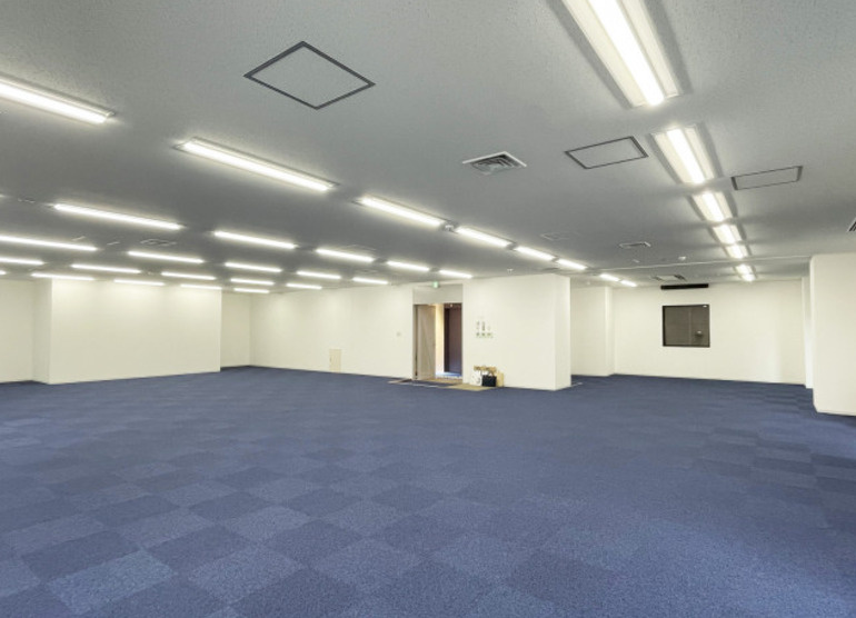 御成門ＢＮビルのロビー