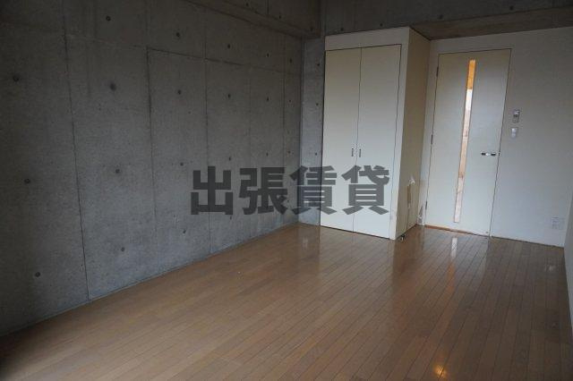 仲介手数料0！！スクエア名駅南の居間・リビング