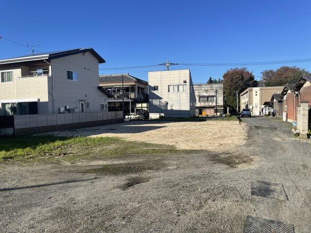 桜川市岩瀬264.30㎡売地の前面道路含む現地写真