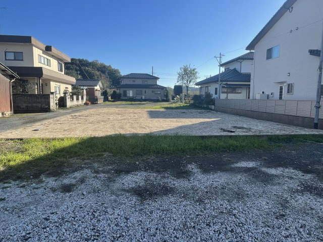 桜川市岩瀬264.30㎡売地の前面道路含む現地写真