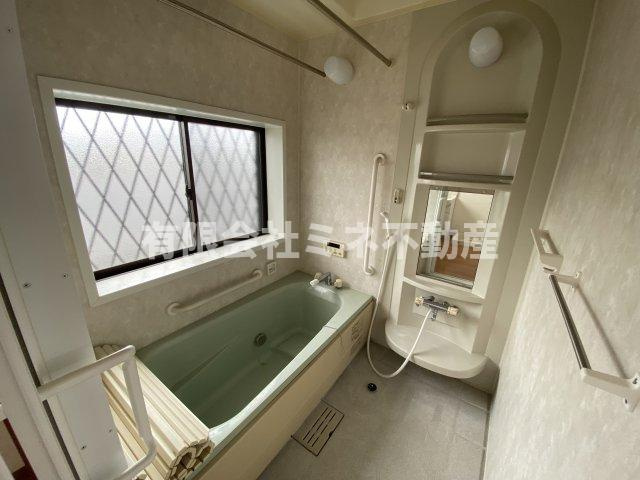 結城市中央町　売戸建の浴室
