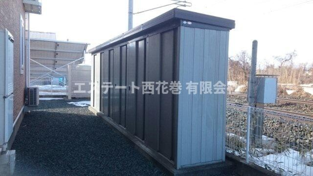 アパルトマン・エム|外物置