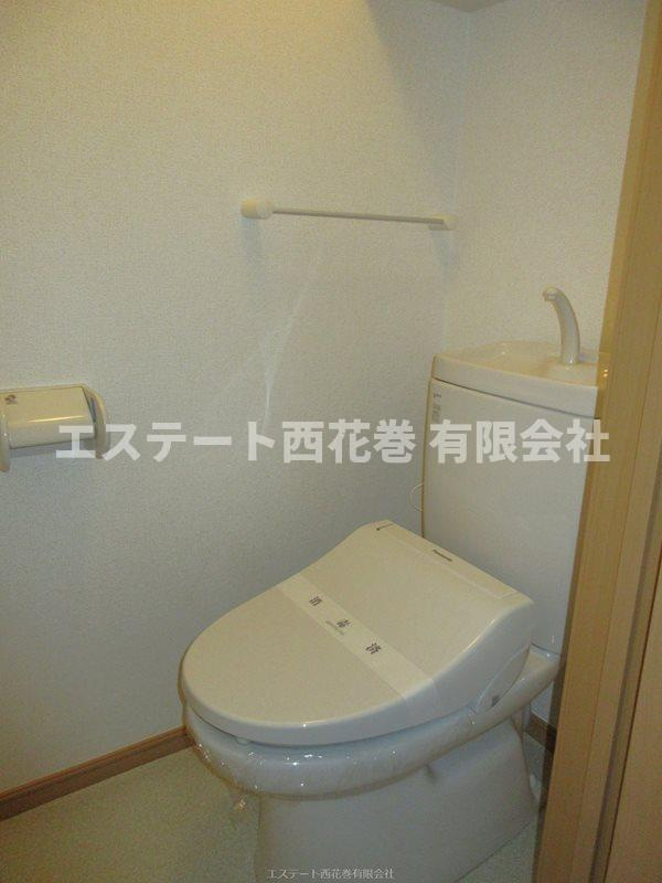 アパルトマン・エム|洗浄機能付き暖房便座