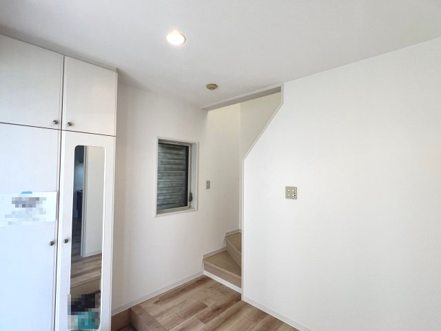 【玄関】 | 山之内５丁目　中古戸建