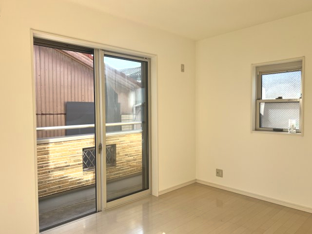 【洋室】 | 山之内５丁目　中古戸建