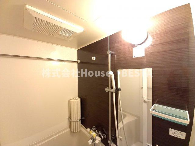 アドバンス神戸プラージュの浴室