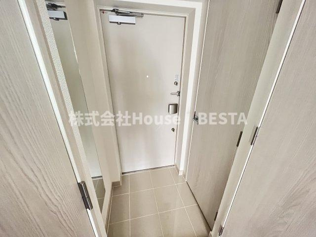 アドバンス神戸セラフィムの玄関