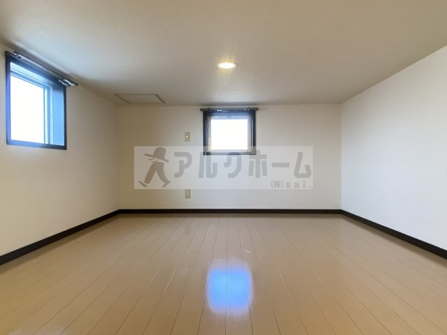 ルーチェのその他