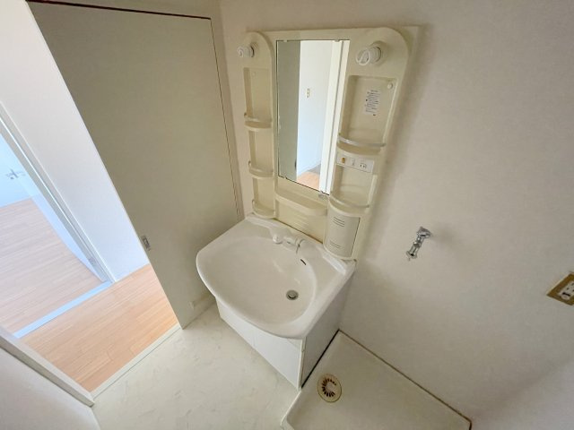 【独立洗面台】 | バルカン富田林