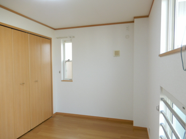 神戸市垂水区乙木３丁目のアパートの子供部屋