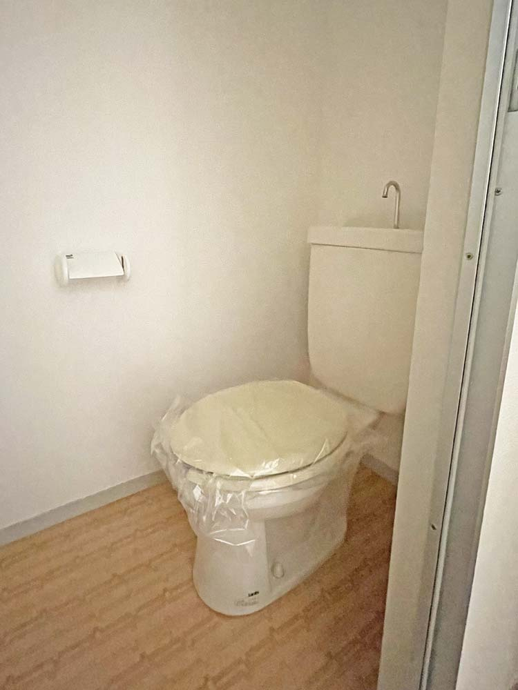 ハートランド逆瀬川のトイレ|ゆったりとした空間のトイレです
