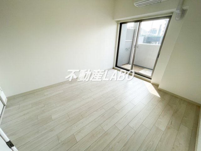 フォーリアライズ南堀江ヴィータの居間・リビング