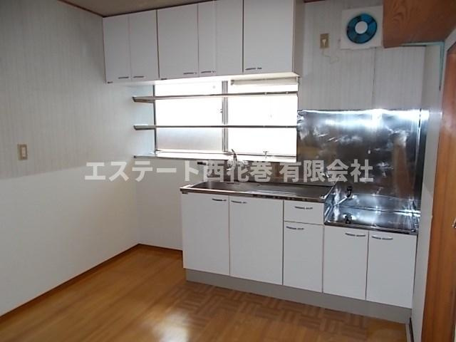 上小舟渡長屋のキッチン