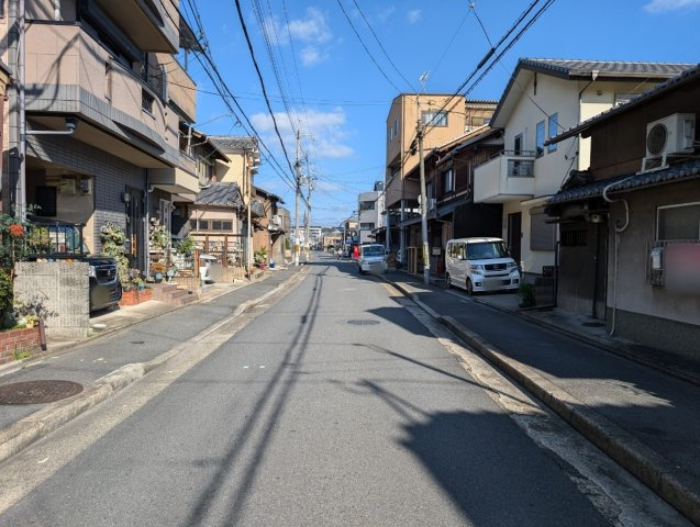 上鳥羽南唐戸町の前面道路含む現地写真