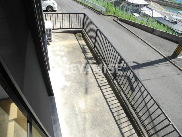 グリーンハイツ里のバルコニー